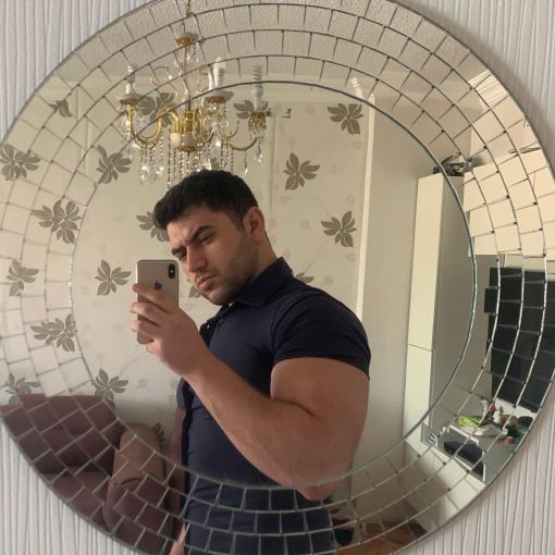 Psikolog Ayberk Atasoy